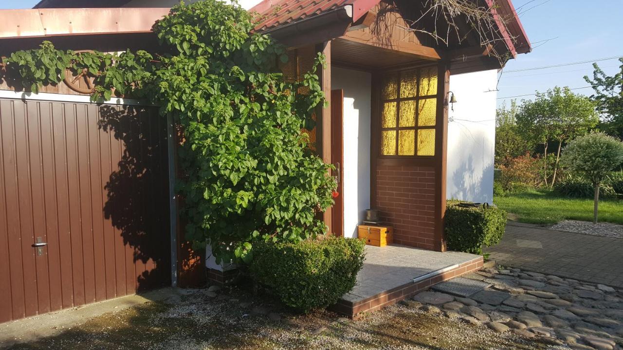 Domek Nad Jeziorem Bystrzyna Swidwin Экстерьер фото