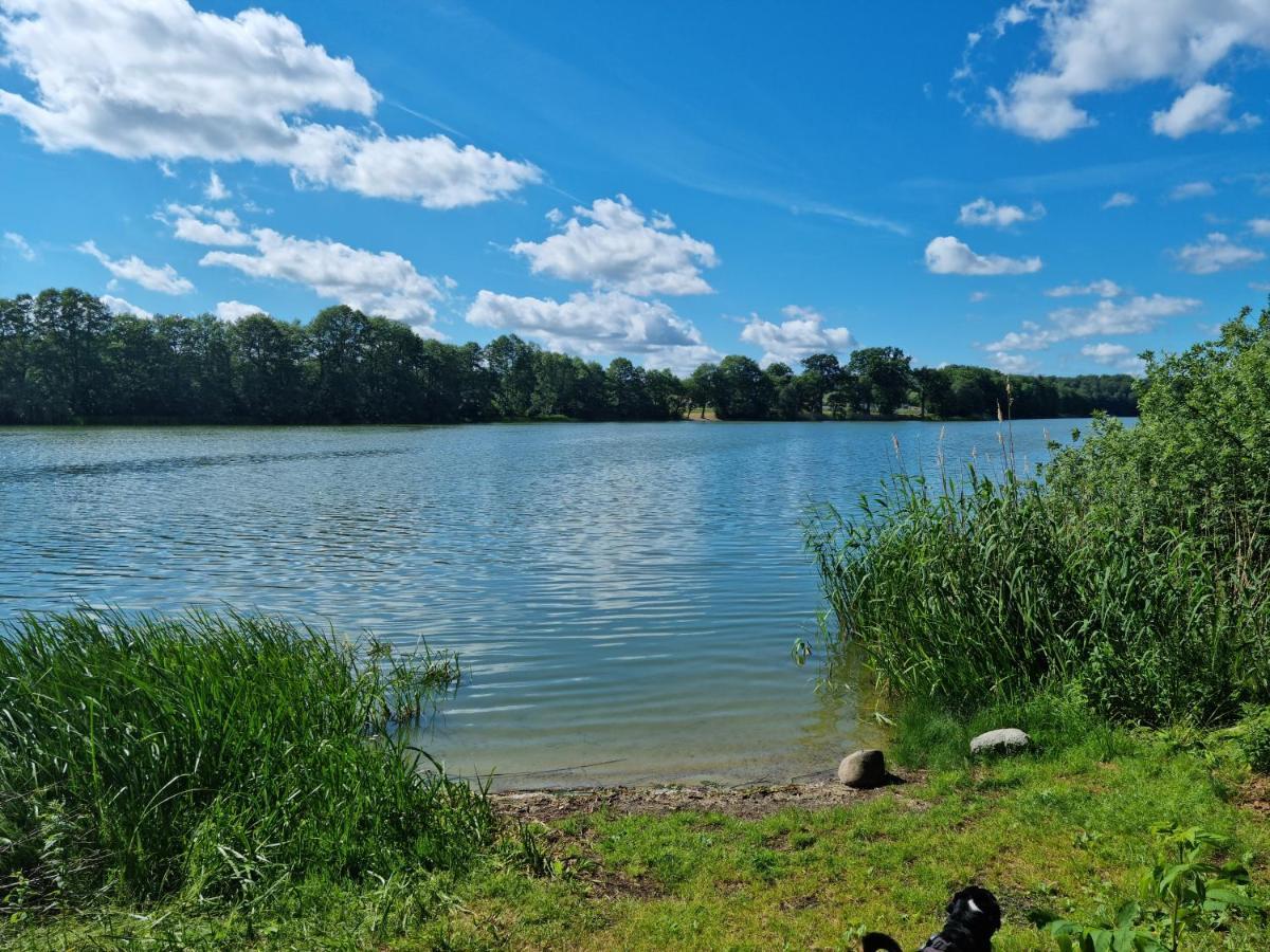 Domek Nad Jeziorem Bystrzyna Swidwin Экстерьер фото